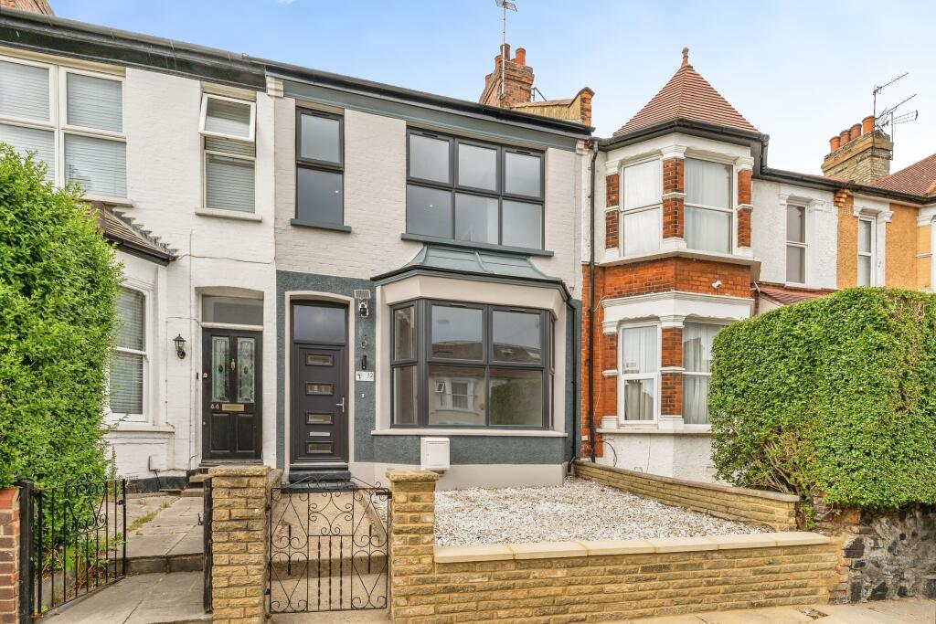 Main image of property: Squires Lane, London, N3