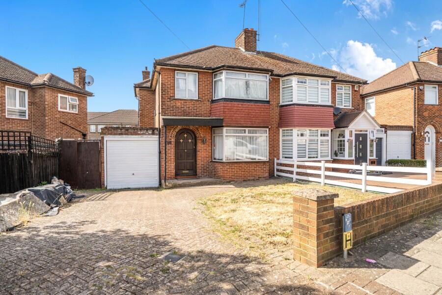 Main image of property: Brinkburn Gardens, Edgware, HA8 5PP