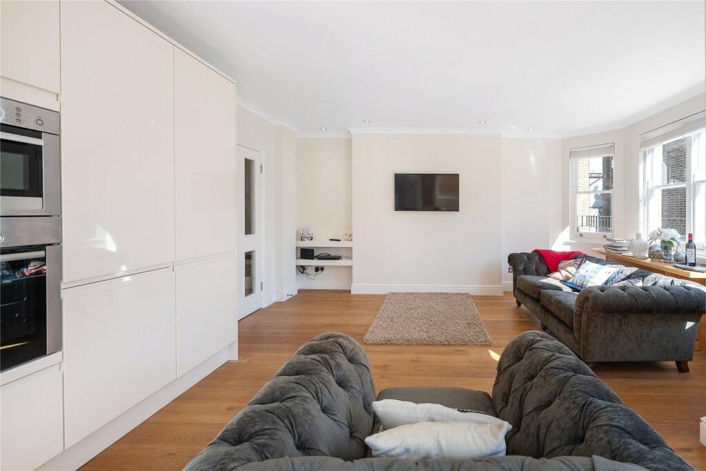 4 bedroom flat for rent