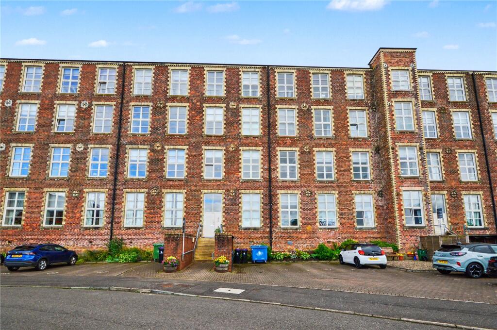 Main image of property: Woolcarder's Court, Cambusbarron, Stirling, United Kingdom, FK7