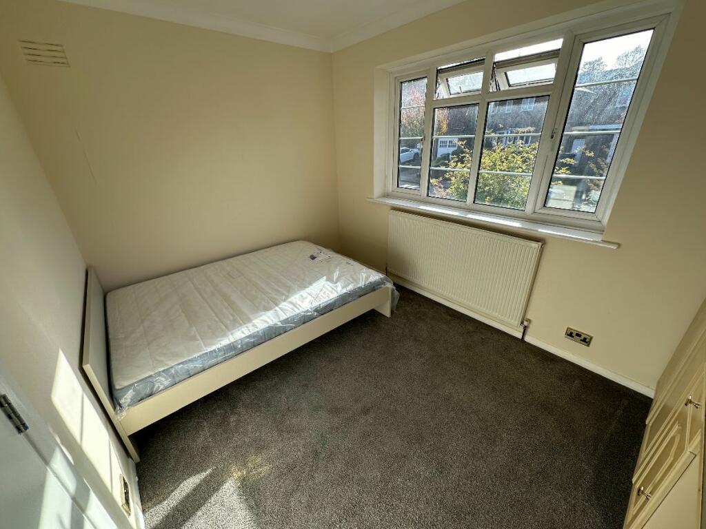 Main image of property: Room @ Ashbourne Road W5