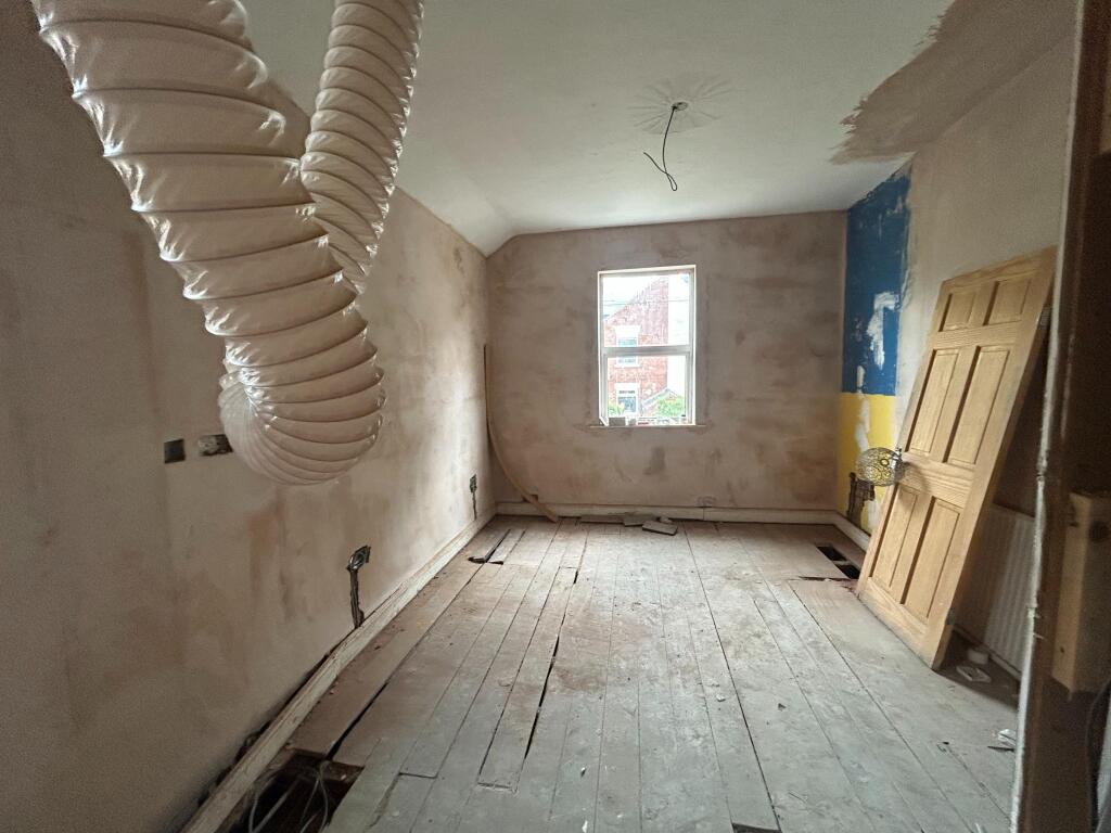 House in Doncaster, South Yorkshire - More