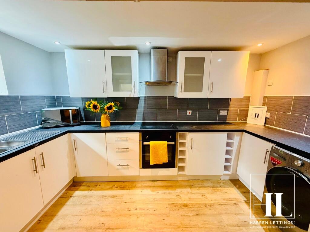 Apartment in Nottingham - View 3