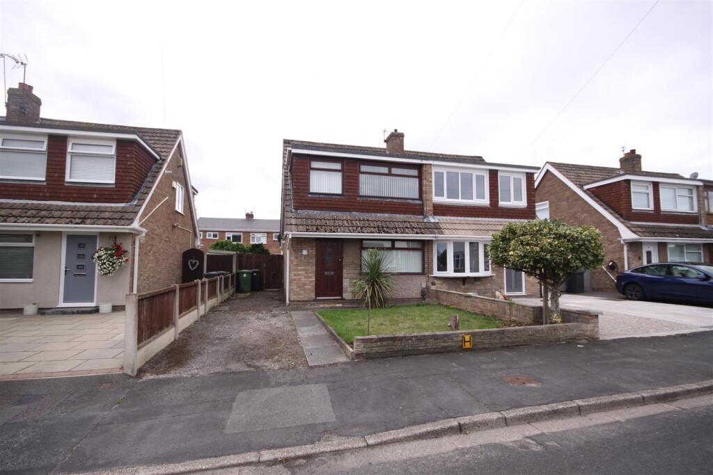 Main image of property: Yarrow Avenue, Maghull
