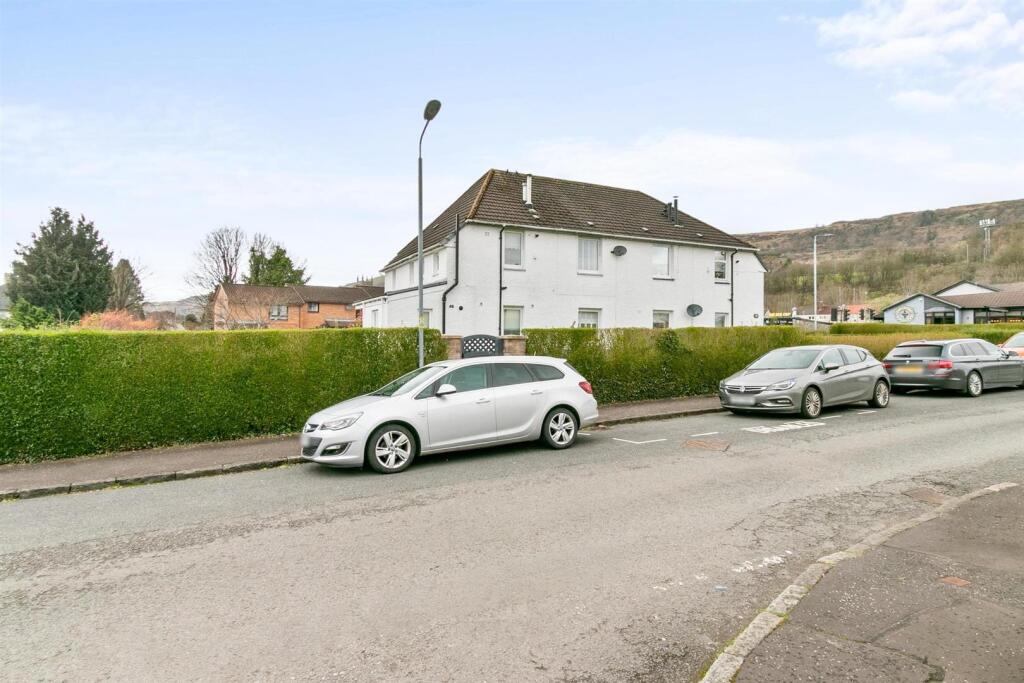 Main image of property: Erskine View, Old Kilpatrick G60 5JG