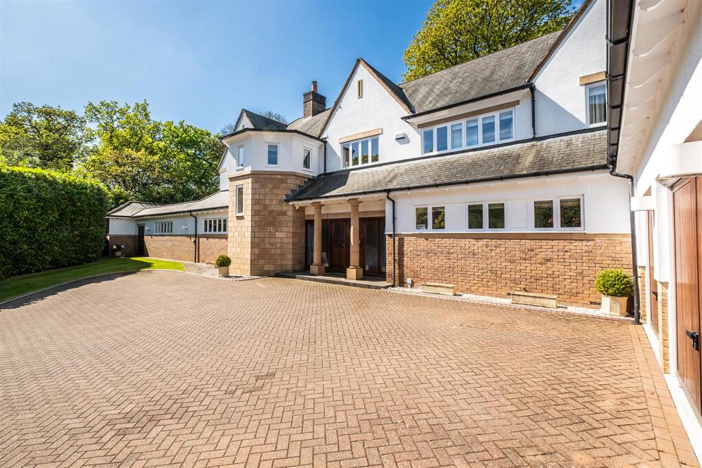 Additional image 77 of Selwyn Walk, Little Aston, Sutton Coldfield