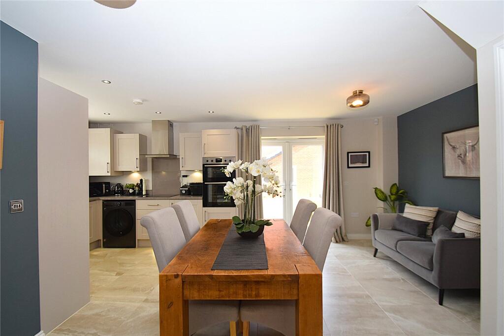 House in York - View 4