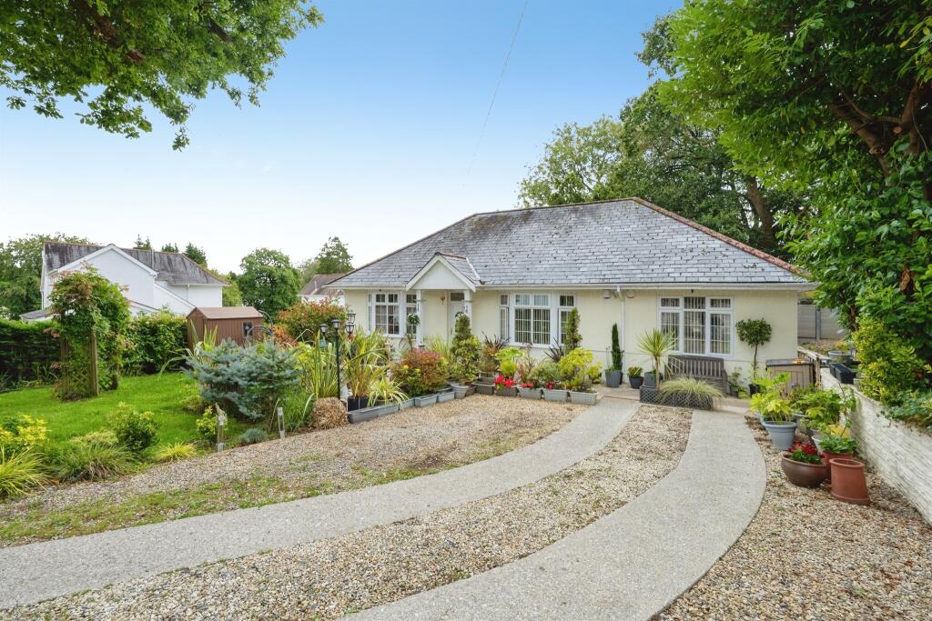House in Swansea, Morriston