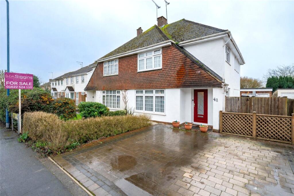 Main image of property: Beverley Road, Maidstone, ME16