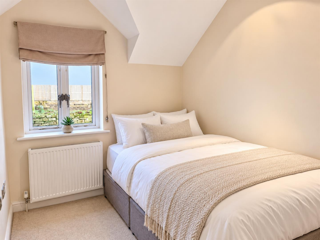 Apartment in Sheffield - View 5