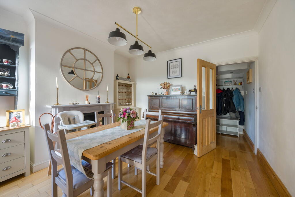 House in Nottingham - View 5