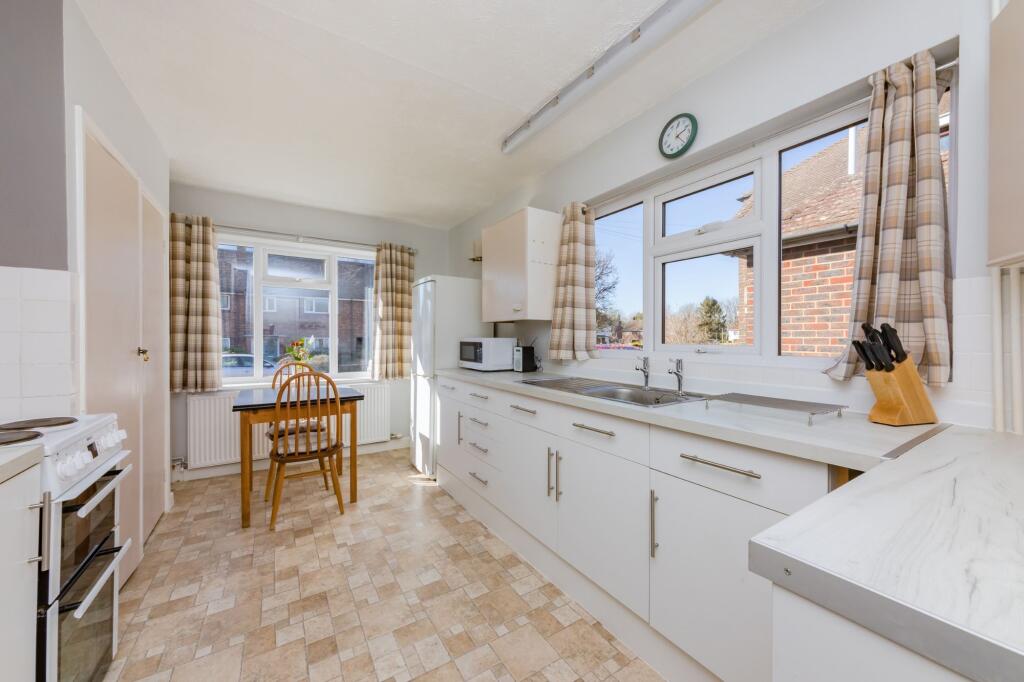 Fitzgerald Road, Lewes, BN7 - View 2