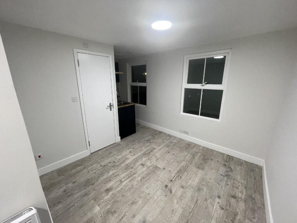 Main image of property: Kingsland Road, London, E8