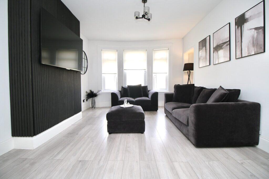 Apartment in Glasgow - View 5
