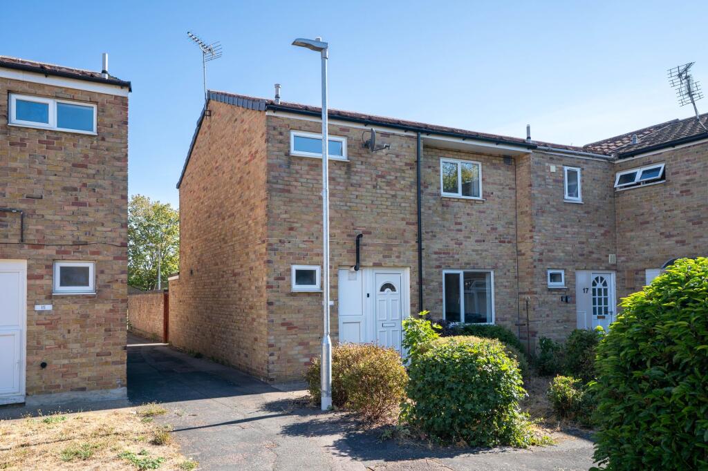 Main image of property: Crosfield Court, Cambridge, CB4