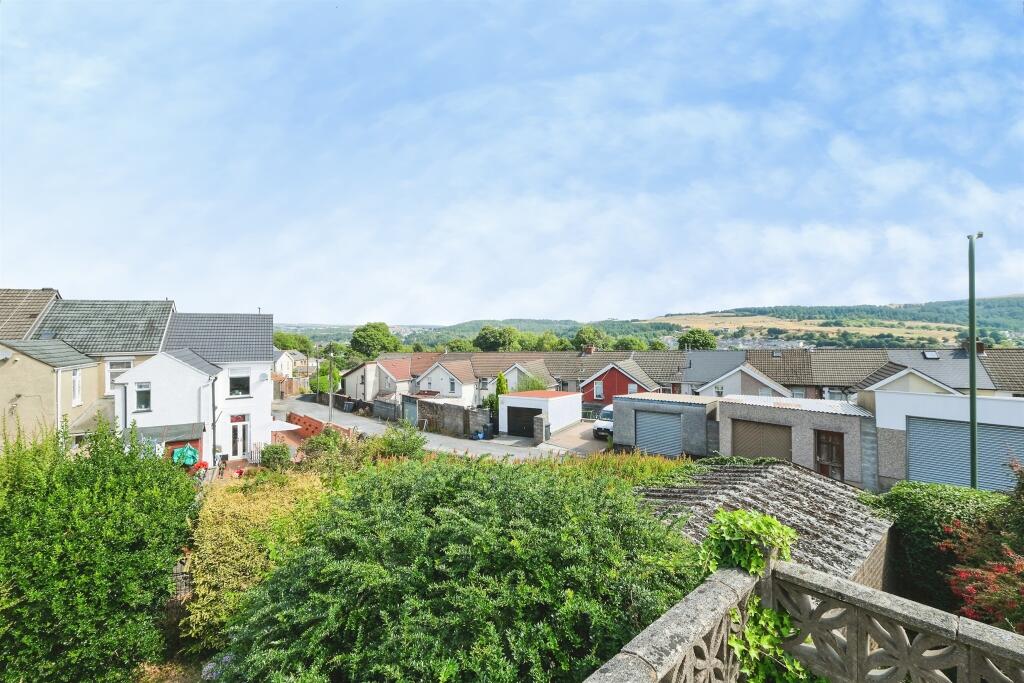 House in Tredegar, Georgetown - View 4
