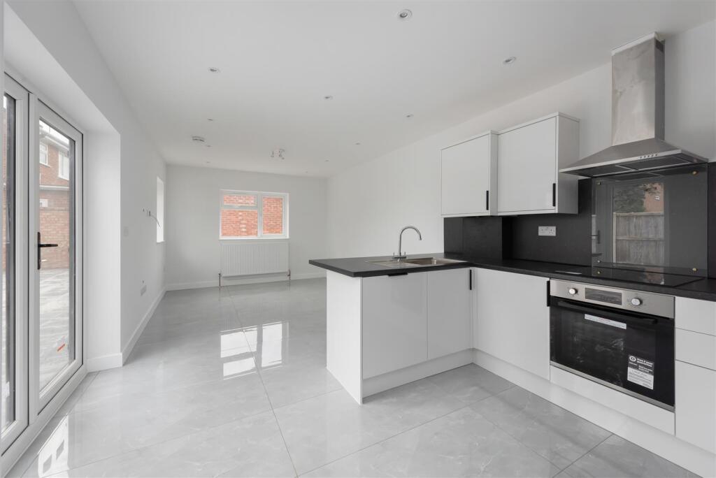Apartment in Whitstable, Thurston Park - View 4