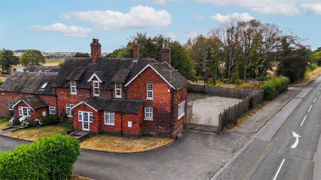 House in Stafford, Gayton