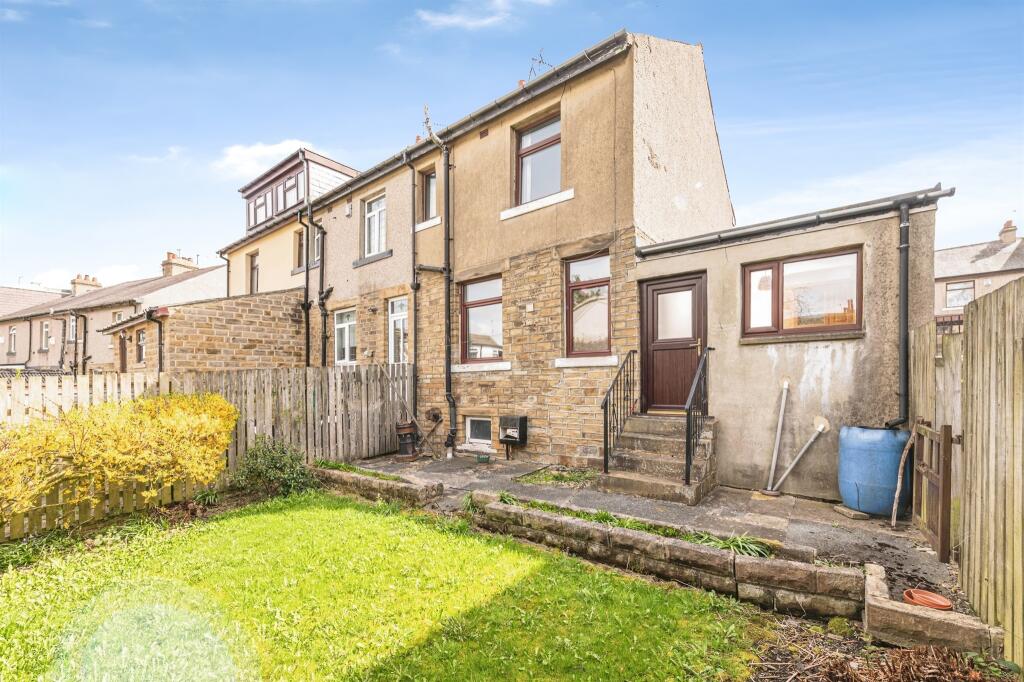 Additional image 15 of Frimley Drive, Bradford