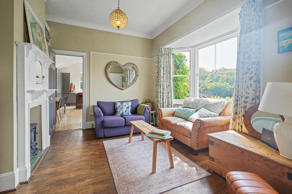 Abington Park Crescent, Abington, Northampton, NN3 3AL - View 5