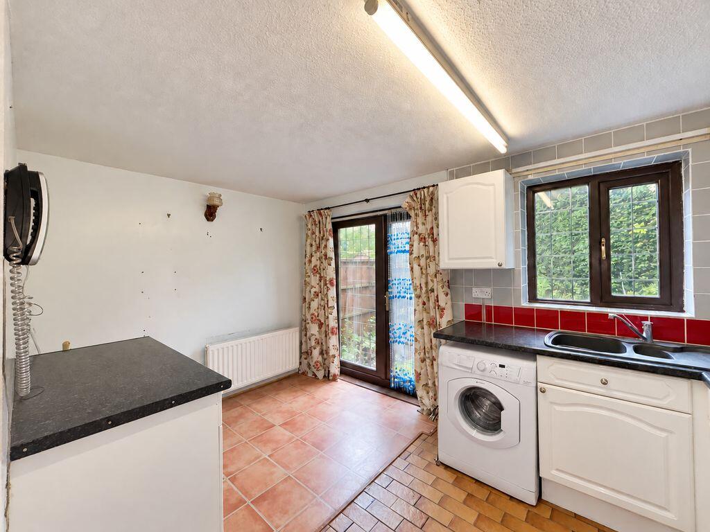 House in Walsall, Little Bloxwich - View 4