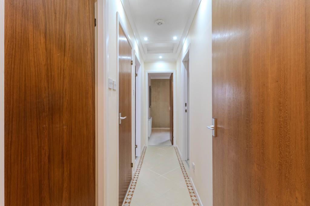 6, Blenheim Court, Stepps, G33 6EA photo 3