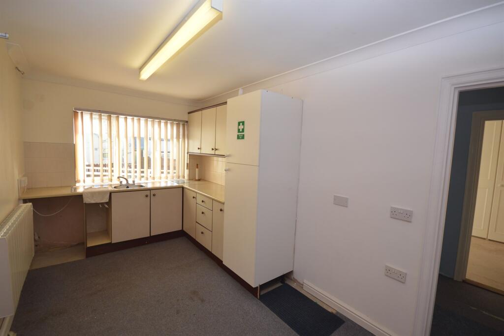 Head St, Halstead, CO9 - View 4