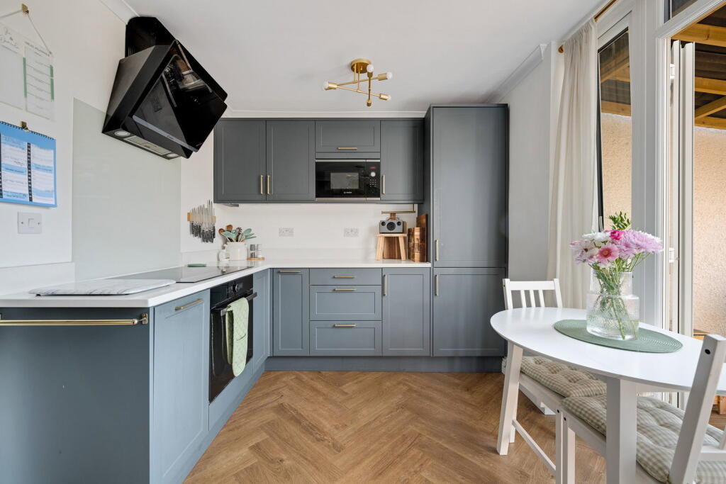 House in Dartford - View 4