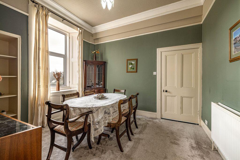 Apartment in Galashiels - More