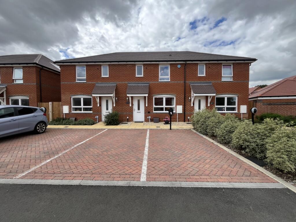 Main image of property: Straw Acre, Grove, Wantage, Oxfordshire, OX12