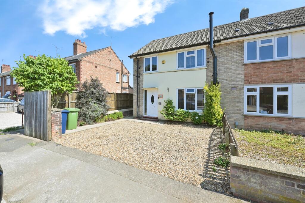 4-bed semi-detached on Sefton Avenue, Wisbech, £240,000