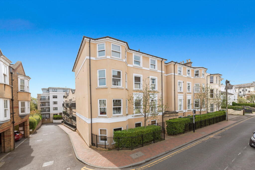 Main image of property: York Road, Tunbridge Wells, TN1 1JD