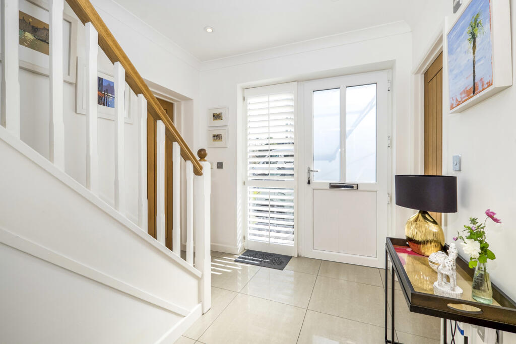 House in Truro - View 5