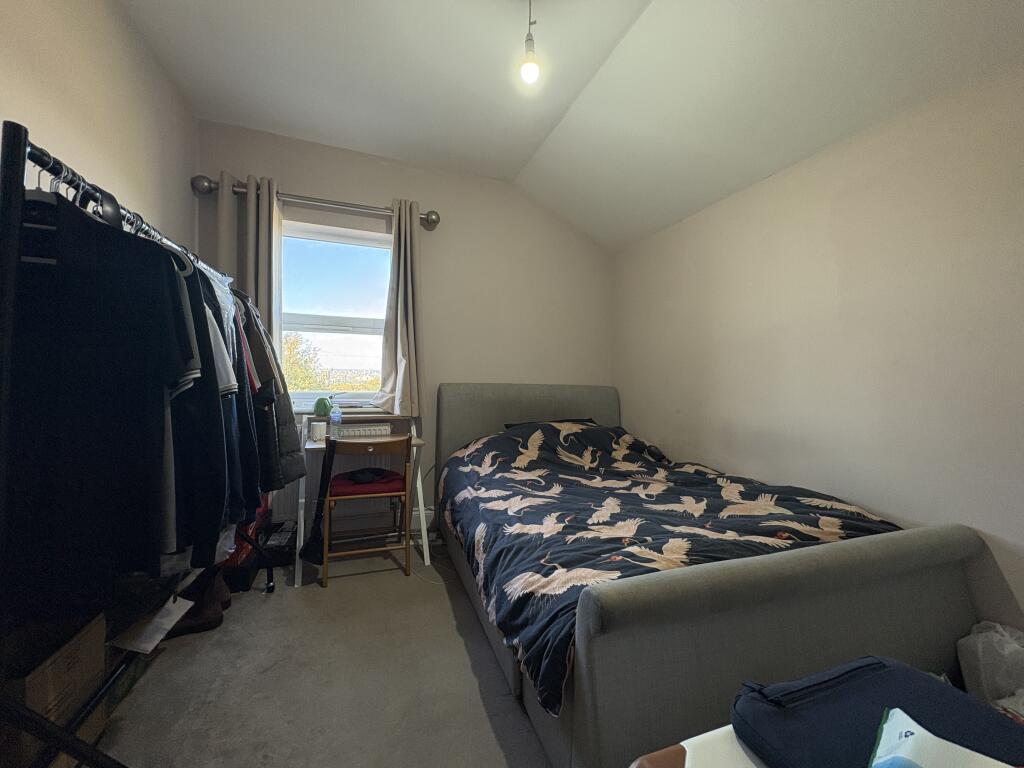 House in London - View 5