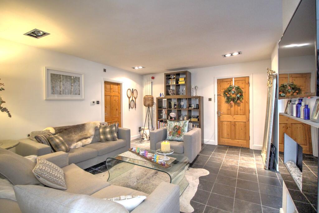 Apartment in Newcastle upon Tyne, Grainger Town - View 2