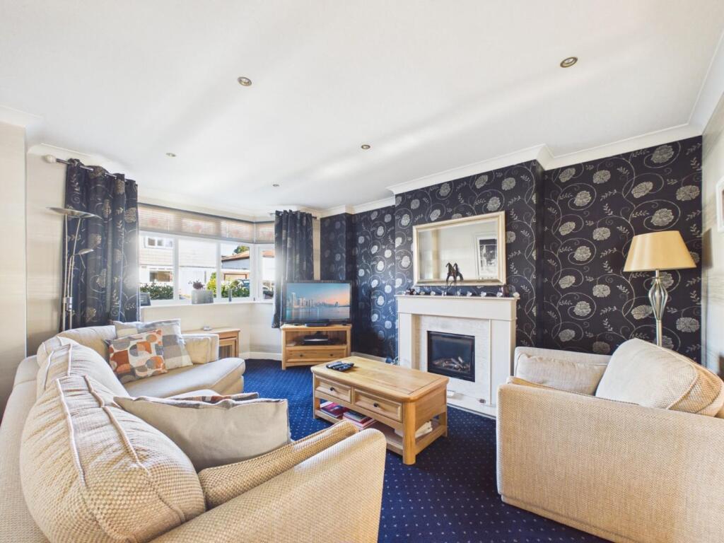 House in Bingley, Priestthorpe - View 3