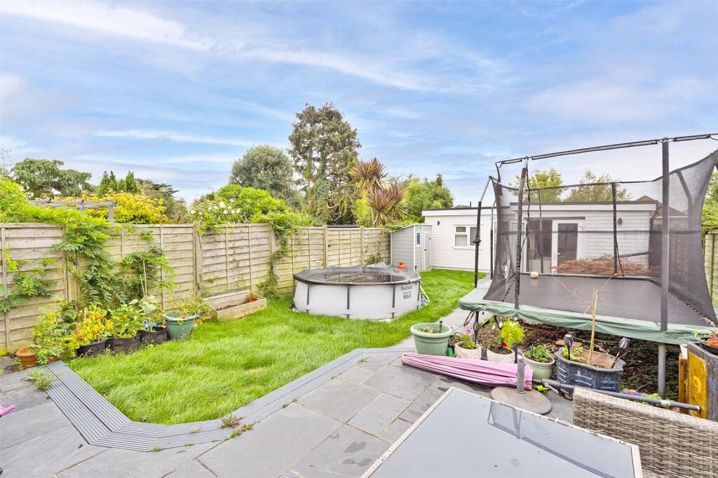 House in Brighton - View 4