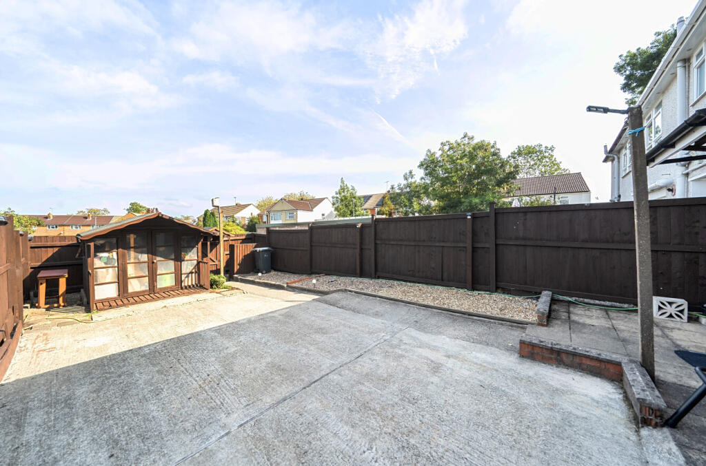 House in Swindon, Park South - View 3