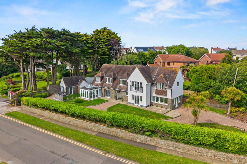 Main image of property: Higher Lane, Langland, Swansea, SA3