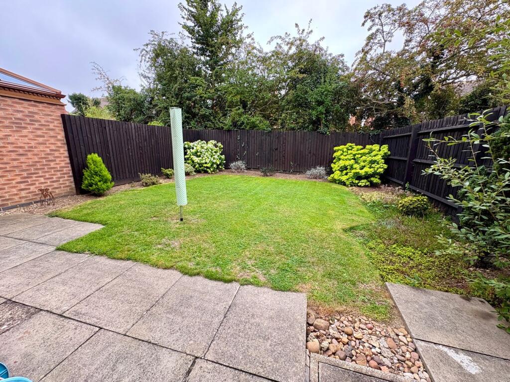House in Harborough, Broughton Astley - More