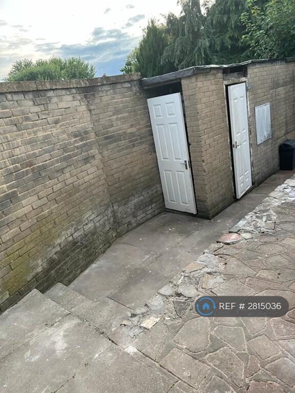 Additional image 4 of Deerswood Avenue, Hatfield, AL10