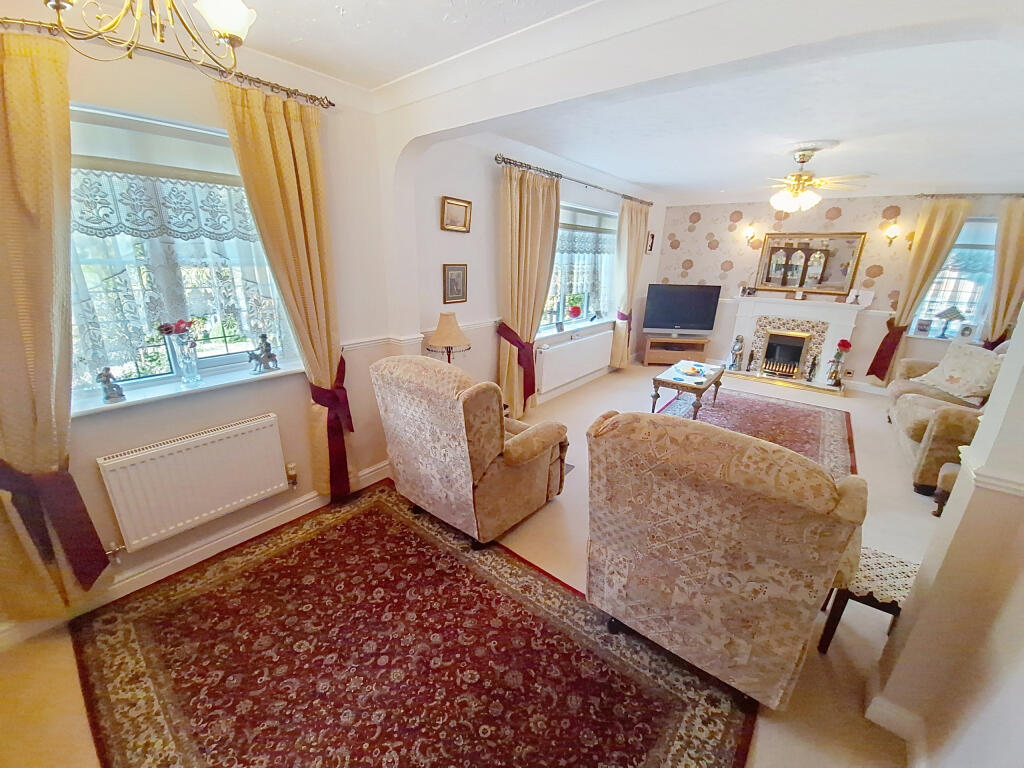 House in Peterborough - View 5