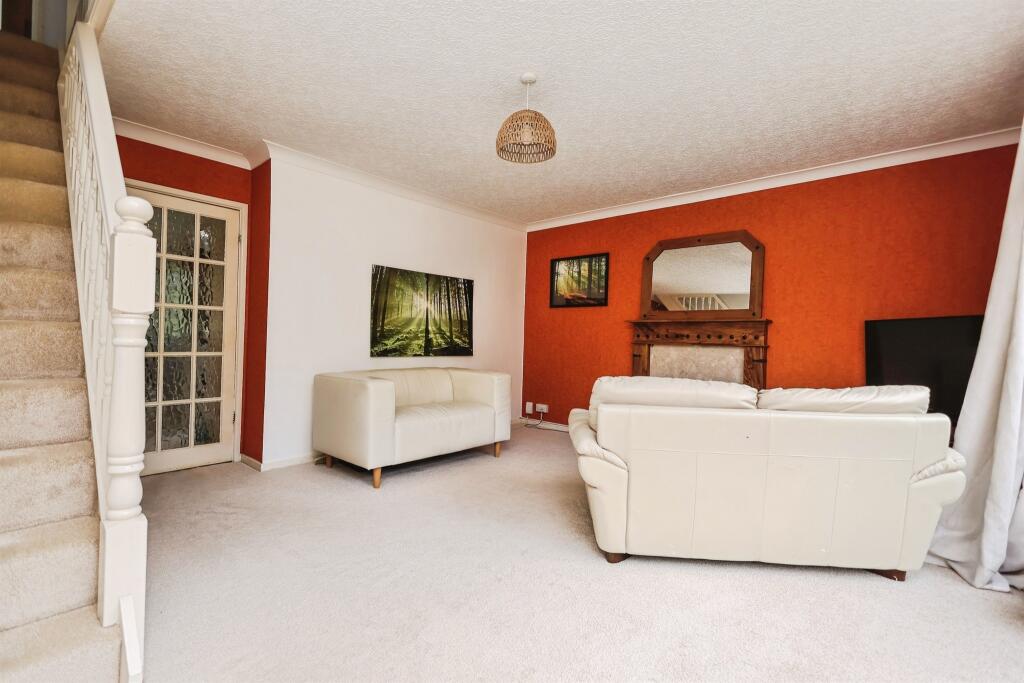 Downcroft Avenue, Birmingham photo 5