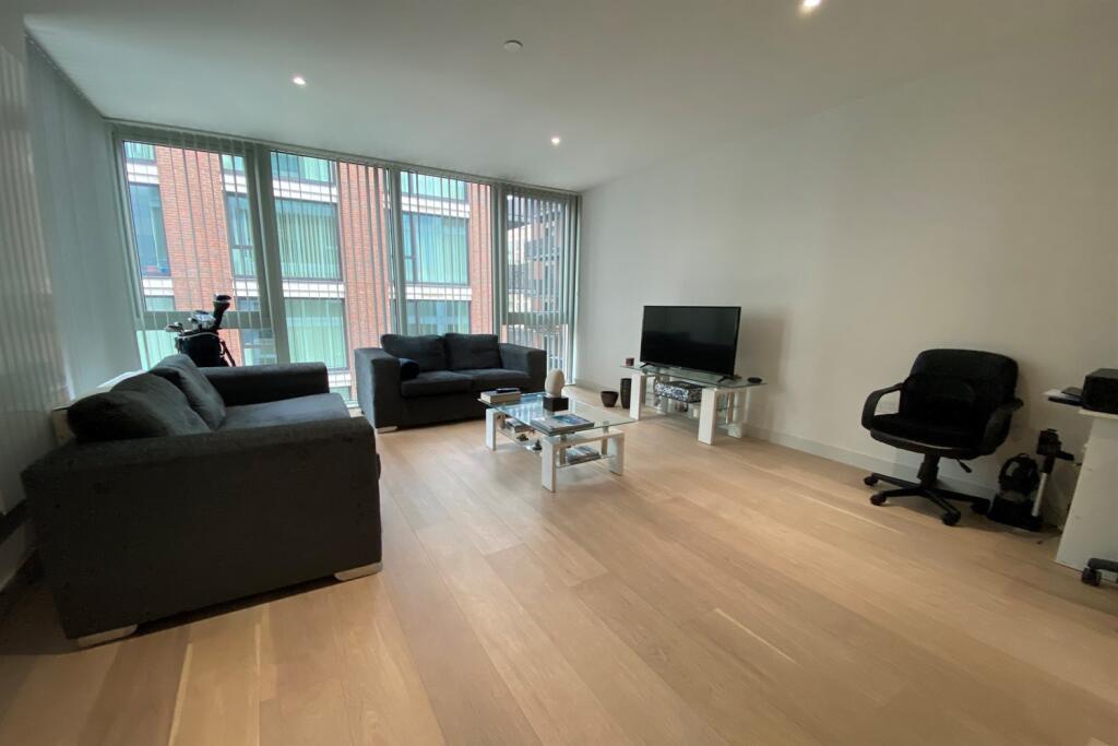 Apartment in London - View 3