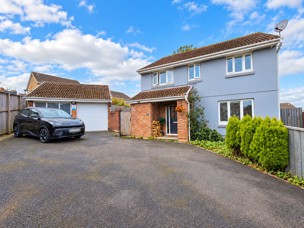 Main image of property: Llys Penpant, Llangyfelach, Swansea