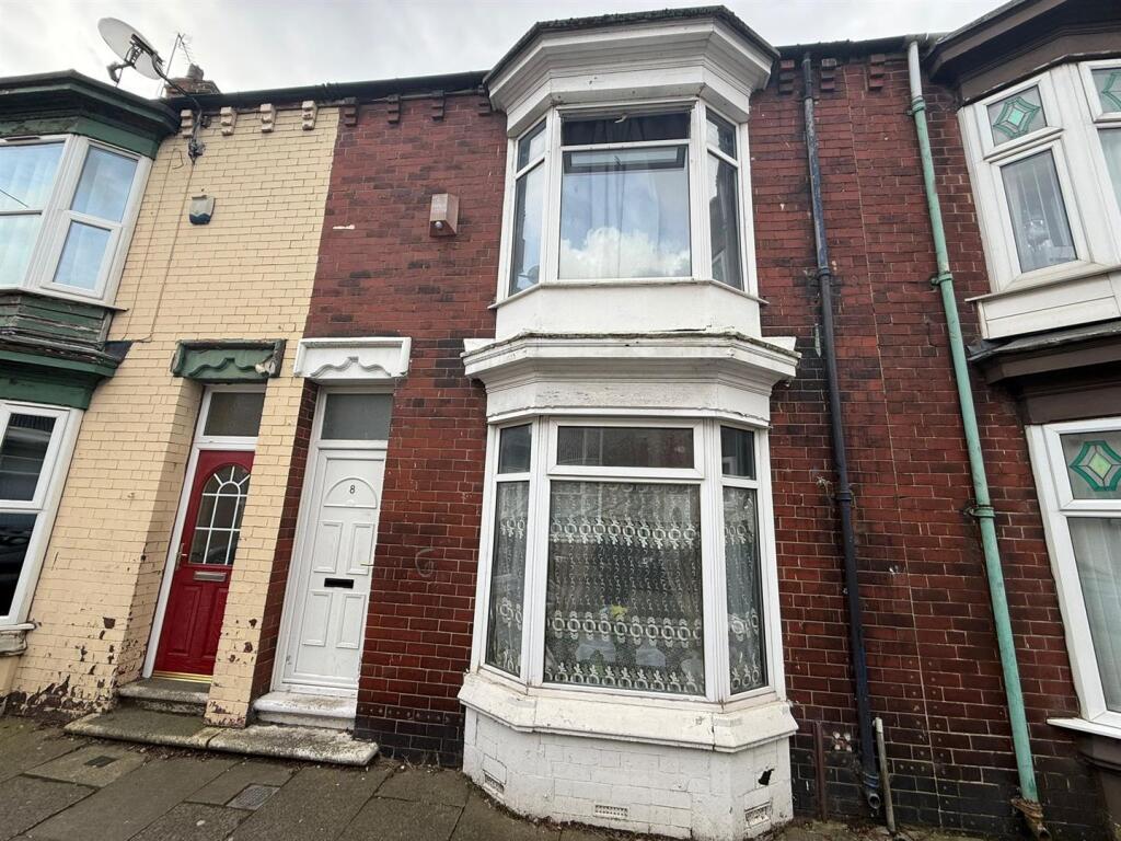 2-bed house on Gresham Road, Middlesbrough, £65,000