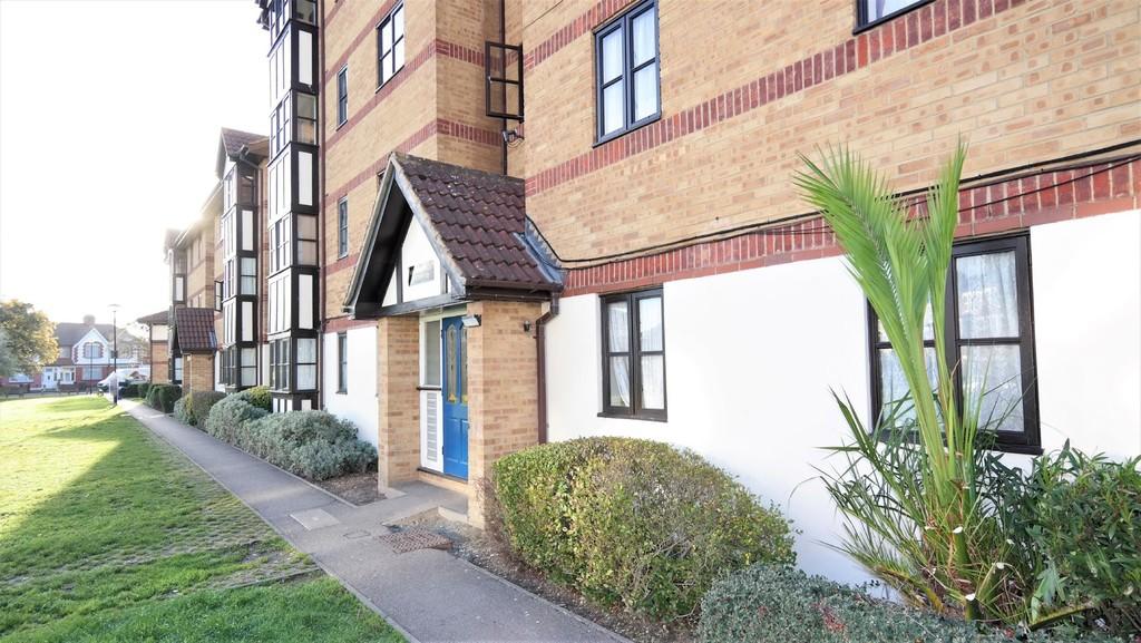 1-bed flat on Somerset Hall, Tottenham, N17, £240,000