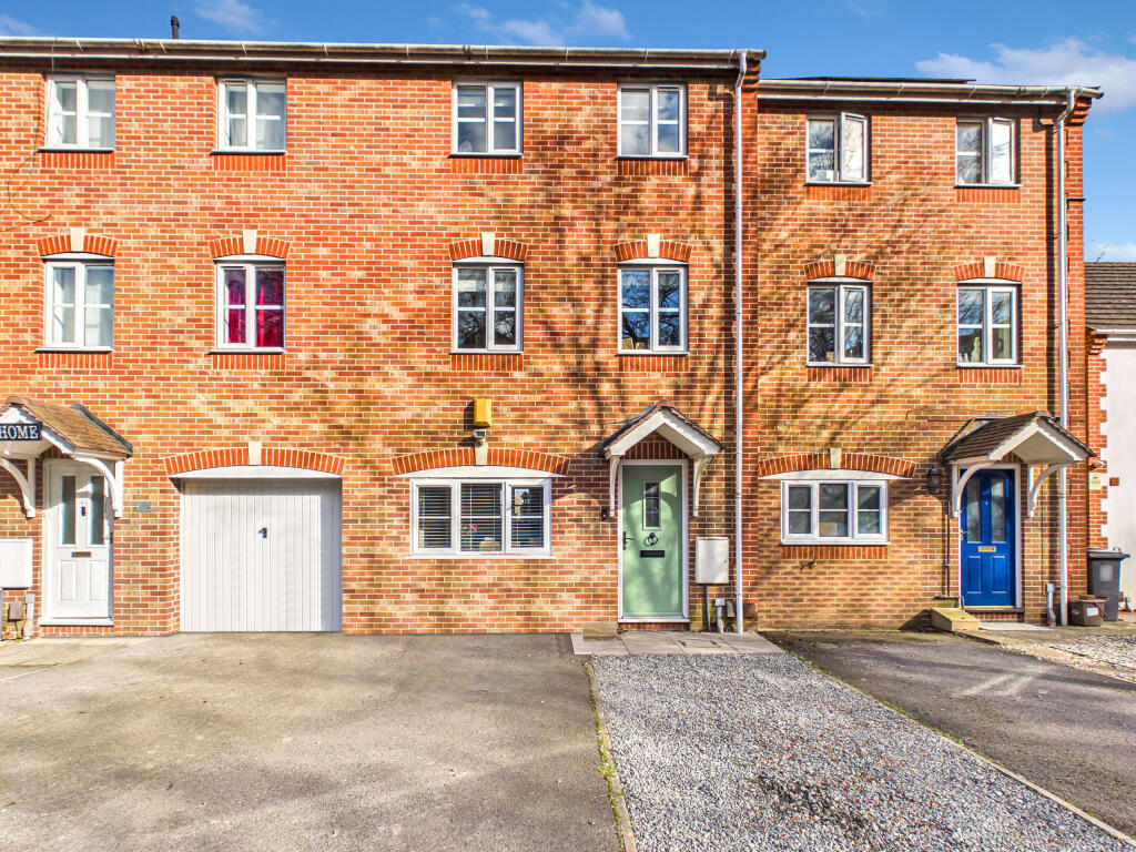 Main image of property: Vanguard Close, High Wycombe, Buckinghamshire