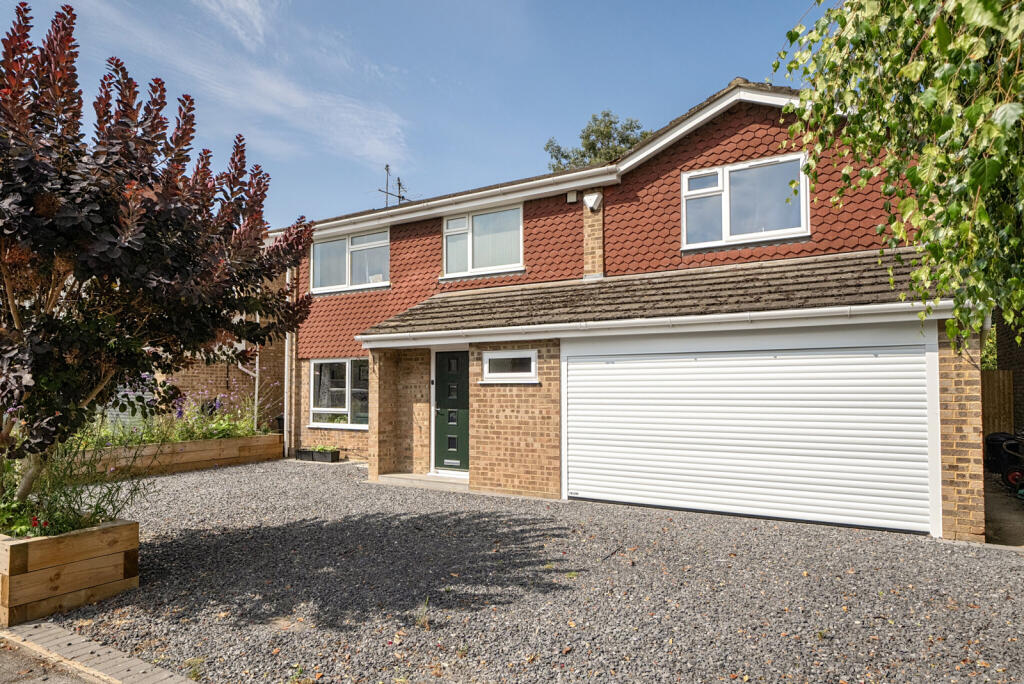 Main image of property: Milestone Crescent, Charvil, Berkshire, RG10