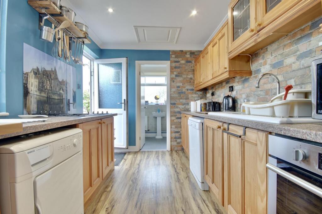 House in Gosport, Lee-on-the-Solent - View 4